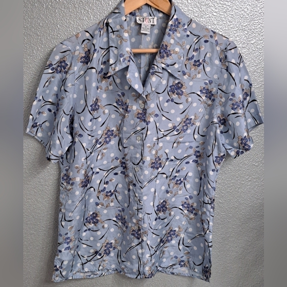 Stunt 100% Silk Short Sleeve Blouse   Size M